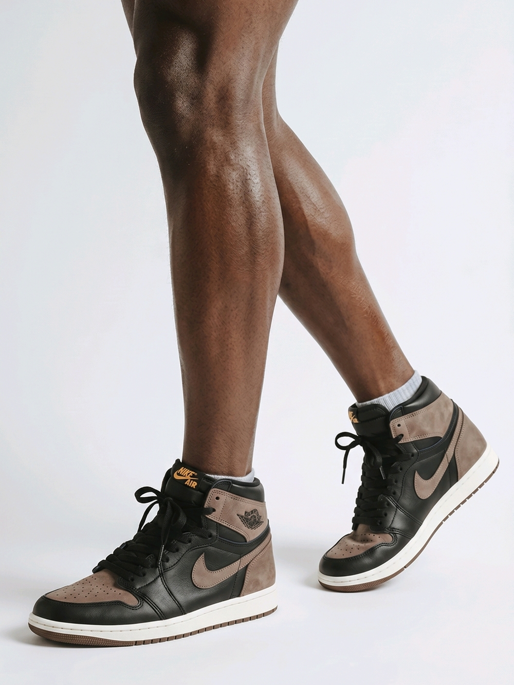 Nike Air Jordan 1 Retro High O.G. Palomino Sneakers - Black & Taupe Size 12 VGC